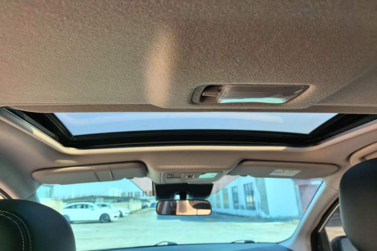 Used Nissan Tiida 2023 1.6L CVT Smart Drive Version
