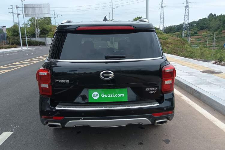 Used GAC Trumpchi GS8 2017 320T Two-Wheel Drive Luxury Smart Connectivity Version (7 Seats)