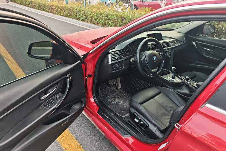 Used BMW 3 Series 2018 320Li Fashion Model
