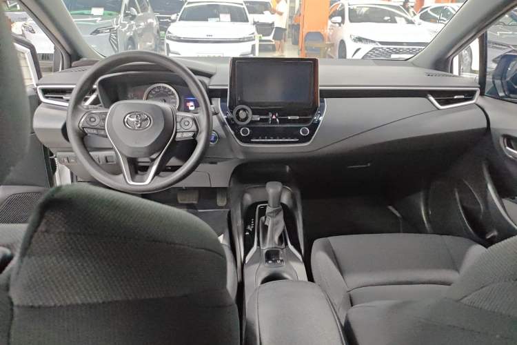 Used Toyota Levin 2022 185T CVT Luxury Edition
