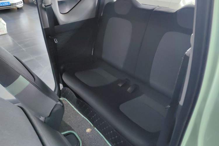 Used Wuling Hongguang MINIEV 2021 Macaron Premium Model – Lithium Iron Phosphate
