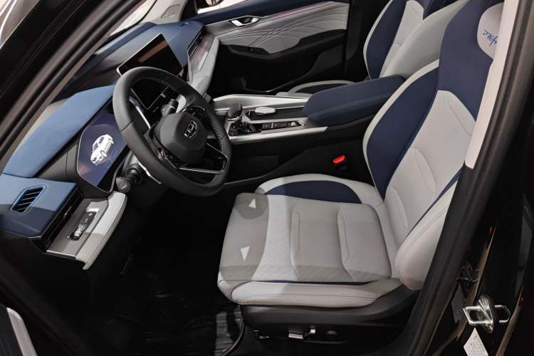 Used Geely Auto Preface 2023 2.0TD Prestige Version
