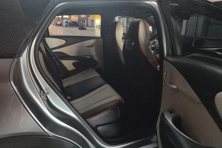 Used BYD Dolphin 2021 405 km Fashion Edition
