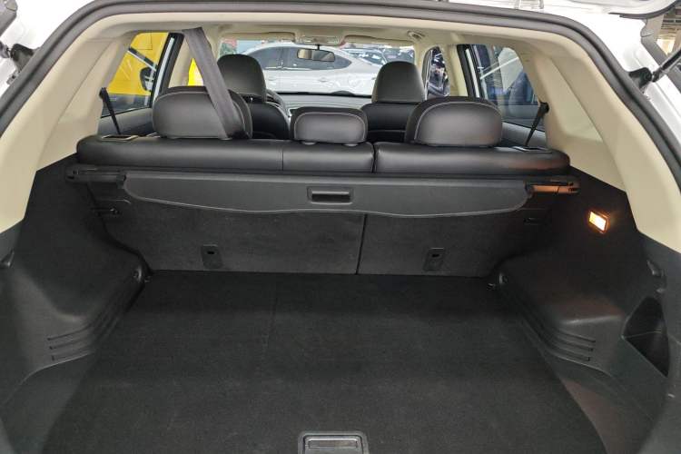 Used Geely Auto Emgrand X7 Sport 2018 1.8TD Automatic Two-Wheel Drive Smart Connect 4G Internet Edition
