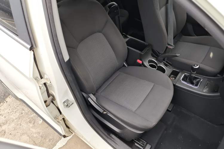 Used BAIC Senova X65 2015 2.0T manual Comfort trim level