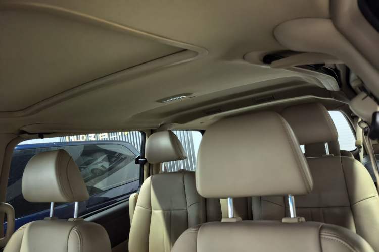 Used Buick GL8 2013 2.4L Executive Edition
