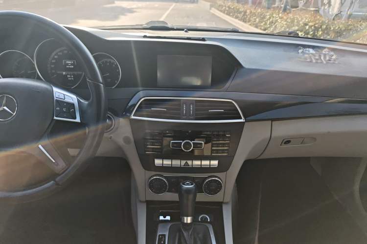 Used Mercedes-Benz C-Class 2013 C 180 Classic Grand Edition