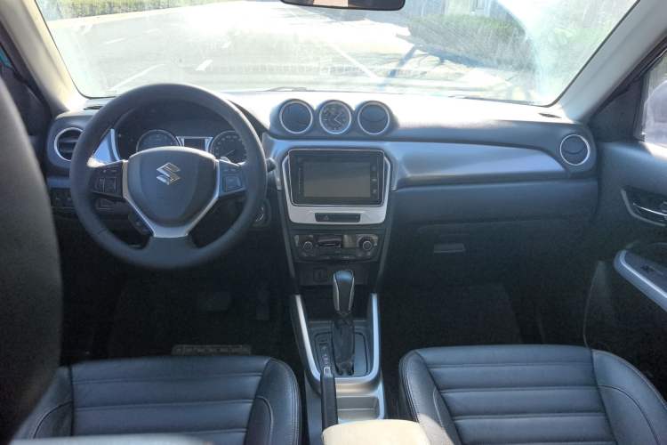 Used Suzuki Vitara 2016 1.4T Automatic Two-Wheel Drive Luxury Version
