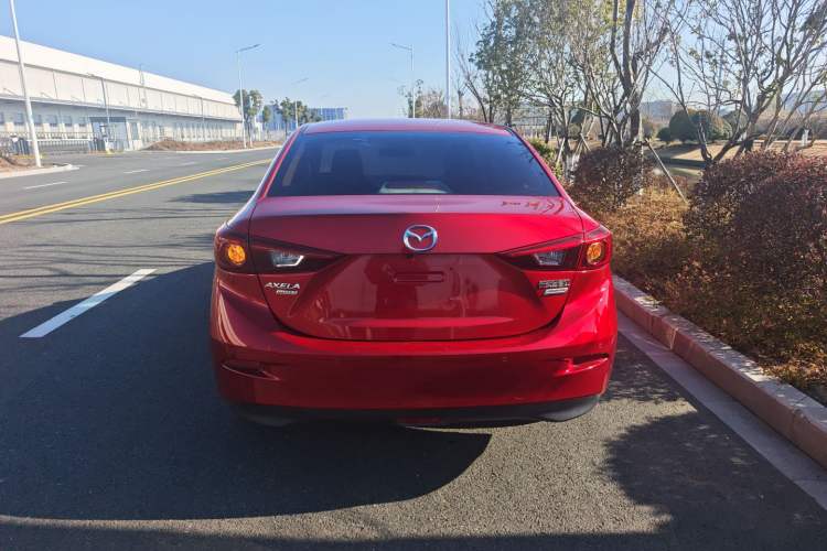 Used Mazda Mazda 3 Axela 2017 Sedan 1.5L Automatic Luxury Model Emission Standard China V
