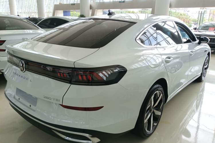 Used Volkswagen Lamando 2023 Lavida L 280TSI DSG Spicy Edition
