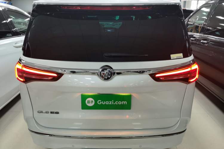 Used Buick GL8 2023 ES Lu Zun Comfort Model
