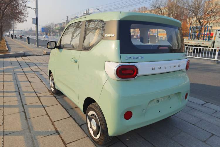 Used Wuling Hongguang MINIEV 2024 3rd Generation 215km Youth Edition
