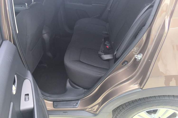 Used Kia Sportage R 2015 2.0L Automatic Two-Wheel Drive GL
