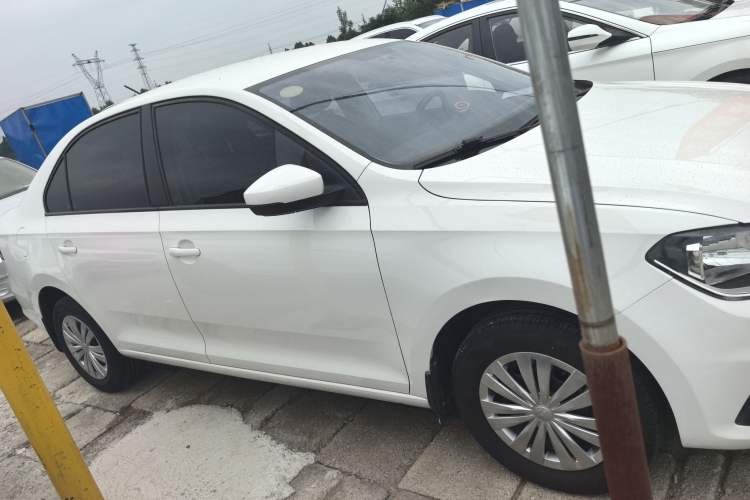 Used Volkswagen Santana 2016 1.6L Automatic Fashion Edition
