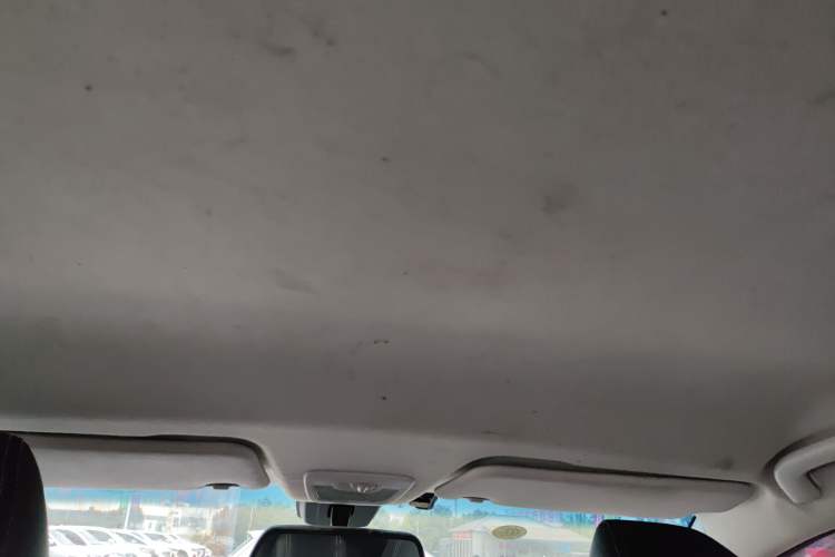 TDK.VehicleDetails.img