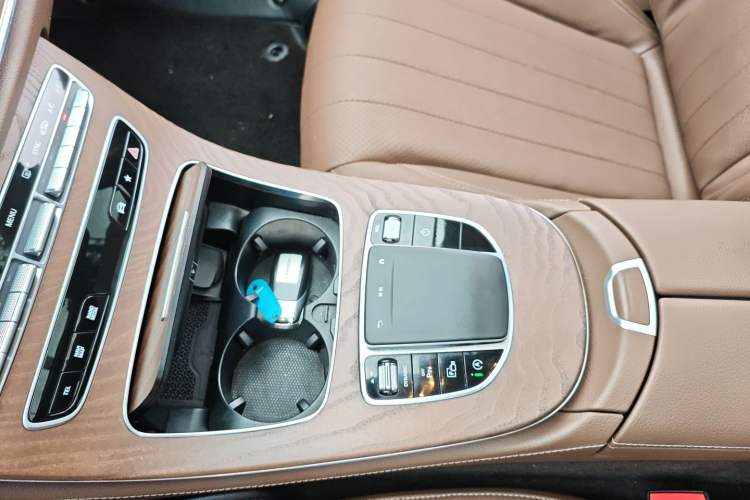 Used Mercedes-Benz E-Class 2023 Updated E 300 L Fashion Edition