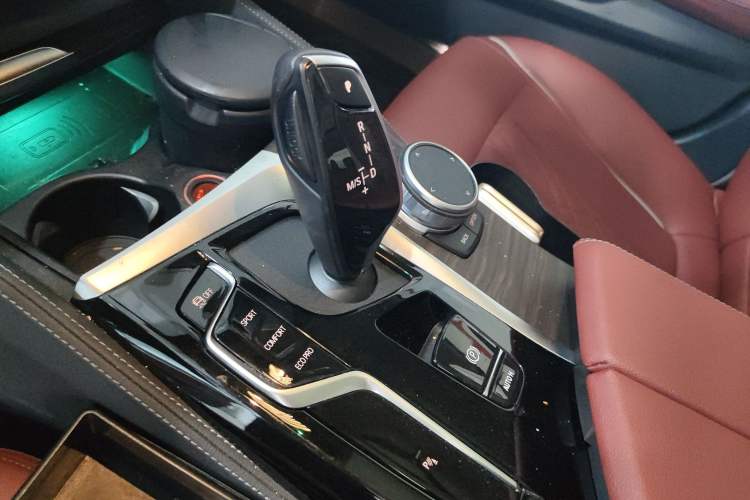 Used BMW 5 Series 2022 Updated 530Li Leading Edition Luxury Package
