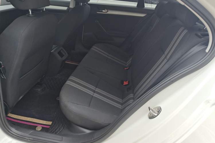 Used Volkswagen Lamando 2018 230TSI DSG Fashion Edition
