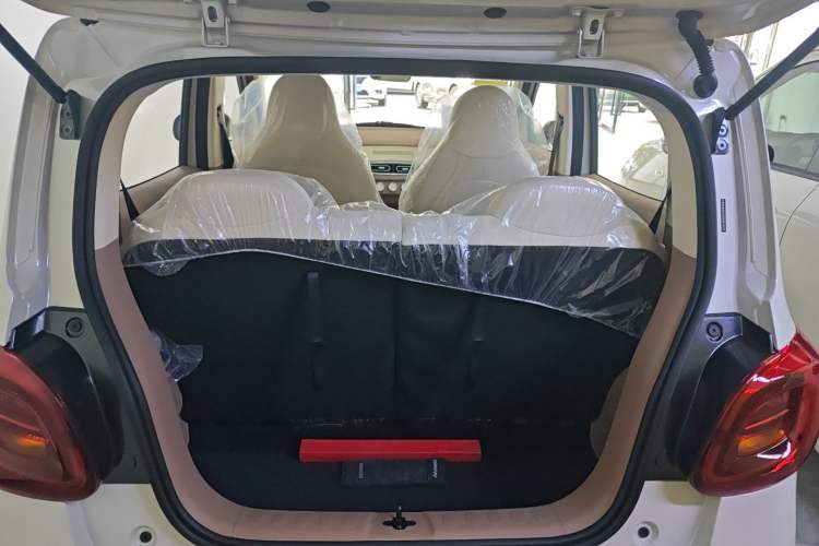 Used Wuling Hongguang MINIEV 2025 Four-Door Version Advanced Edition
