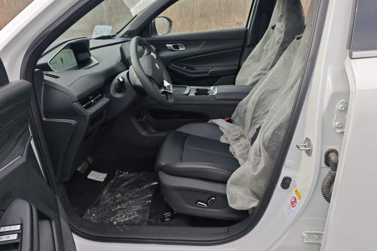 Used Changan CS55PLUS PHEV 2025 Smart New Blue Whale 125km Battleship Edition
