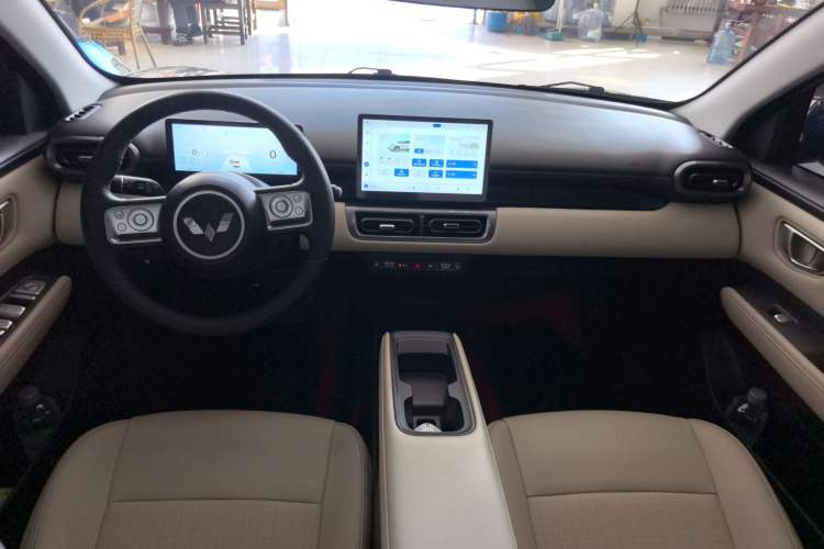 Used Wuling Bingo PLUS 2024 510 km Flagship Edition Four-Seater Version
