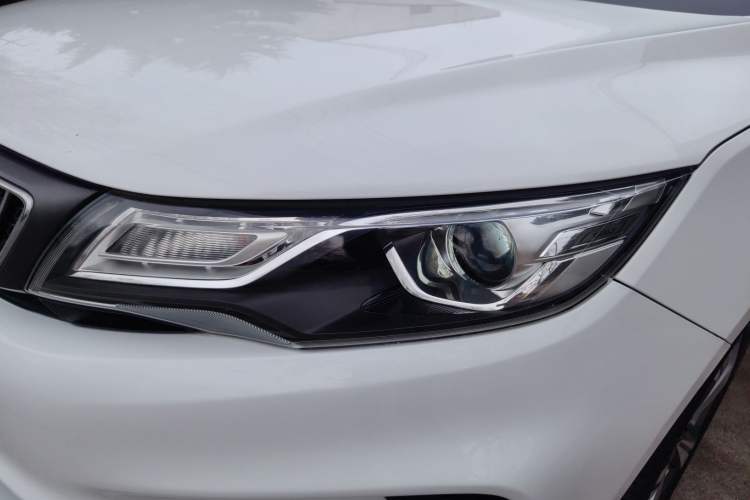 Used Geely Auto Emgrand GL 2019 1.8L DCT Elite Smart Edition
