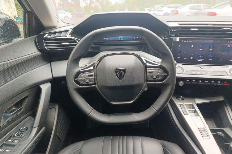 Used Peugeot 408X 2023 Gravity Edition
