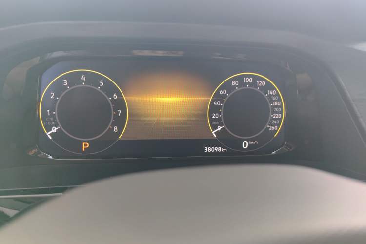 Used Volkswagen Viloran 2022 380TSI Prestige Edition
