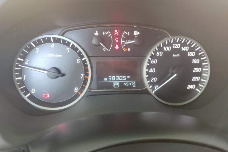 TDK.VehicleDetails.img