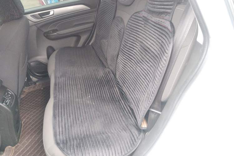 Used Haval M6 2023 PLUS 1.5T DCT Elite Smart Connectivity Model
