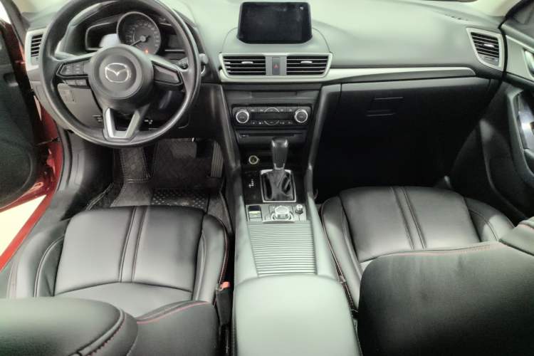 Used Mazda Mazda 3 Axela 2017 Sedan 1.5L Automatic Luxury Model Emission Standard China V
