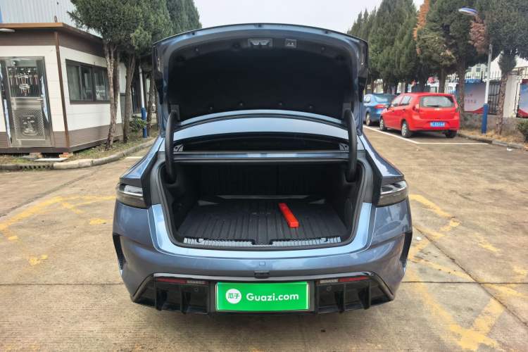 Used BYD Seal 2022 700 km Long-Range Rear-Wheel-Drive Version
