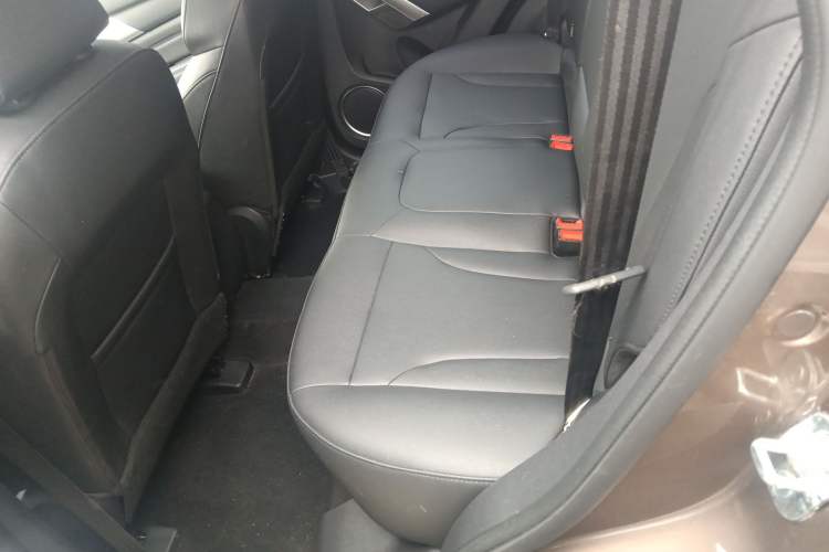 Used Haval H2 2017 Red-Label 1.5T Automatic Two-Wheel Drive Luxury Model
