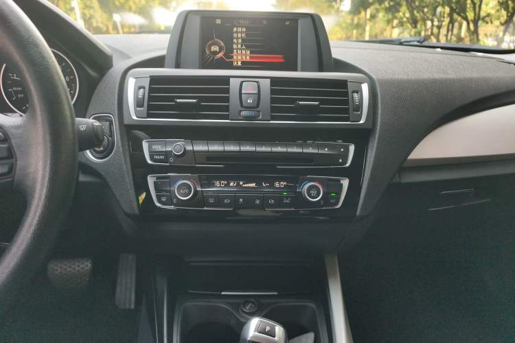 Used BMW 1 Series 2015 120i Leading Model
