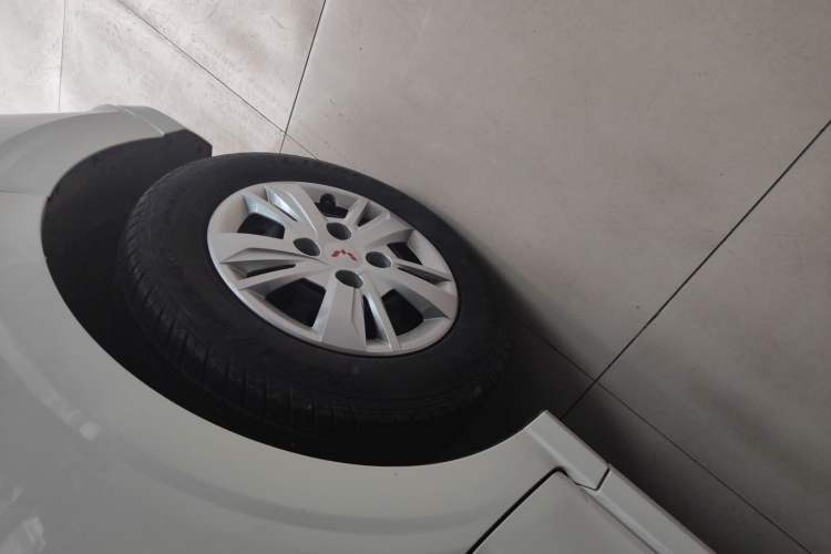 Used Wuling Hongguang 2021 1.5L Revised S Base Version with Electric Power Steering LAR
