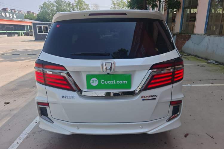 Used Honda Elysion 2019 2.0L Hybrid Luxury Edition
