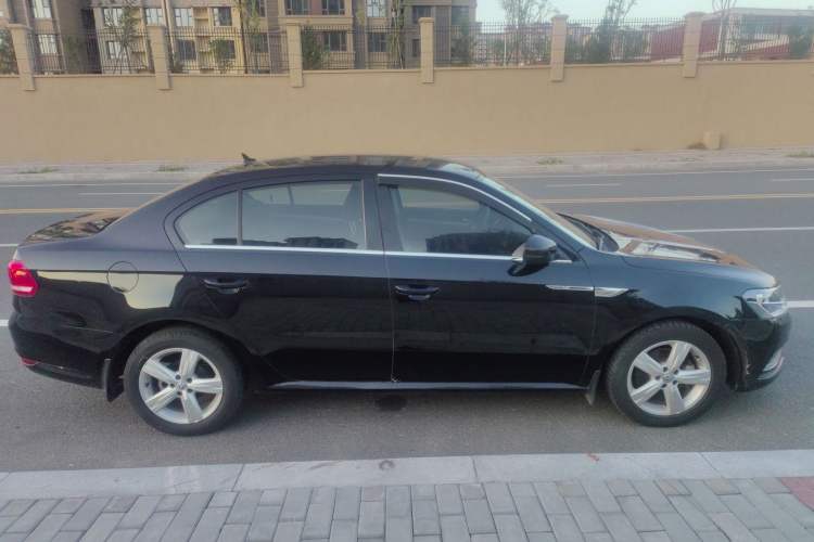 Used Volkswagen Lavida 2018 Classic 1.5L Automatic Fashion Edition China VI Standard
