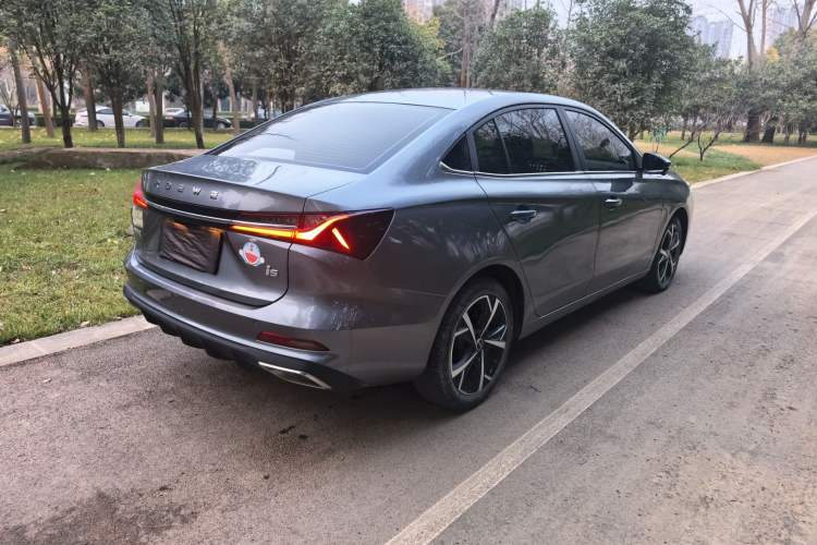 Used Roewe i5 2023 1.5L CVT Luxury Edition