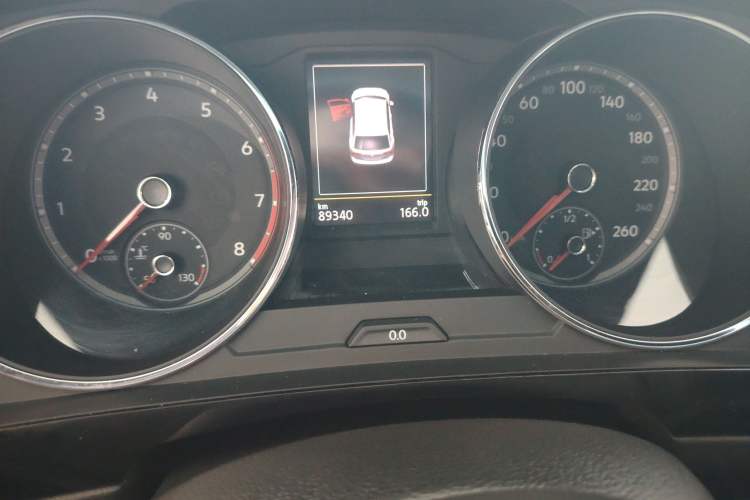 TDK.VehicleDetails.img