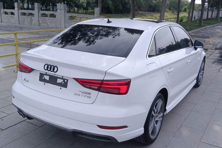 Used Audi A3 2020 Limousine 35 TFSI Fashion Edition China VI Emission Standard
