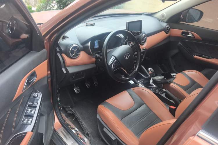 Used BAIC Senova X35 2016 1.5L Manual Luxury Edition
