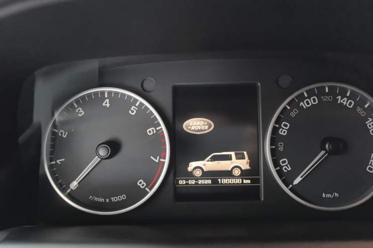 Used Land Rover Discovery 2016 3.0 SC Obsidian Black Heritage Edition SE
