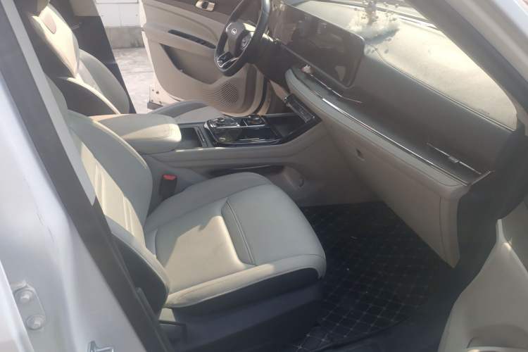 Used Ford Equator Sport 2022 EcoBoost 170 Platinum Edition
