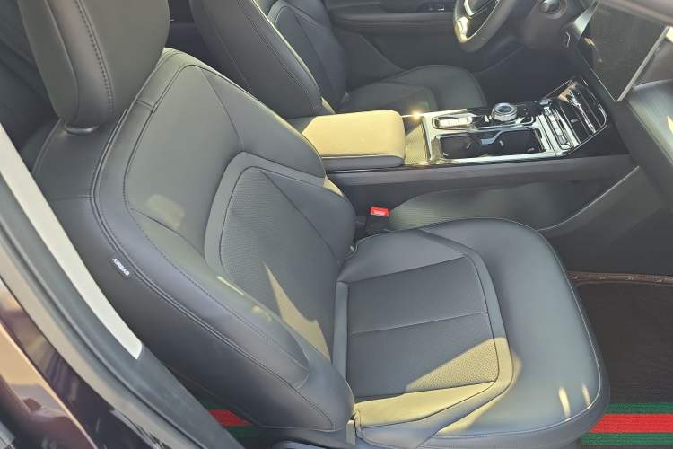 Used Wuling Xingguang 2023 70 Standard Edition
