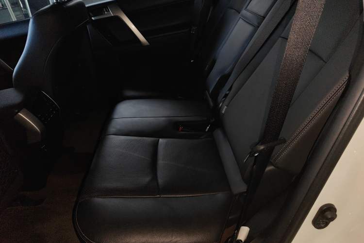 Used Toyota Prado 2019 3.5L Automatic TX-L Deluxe Edition
