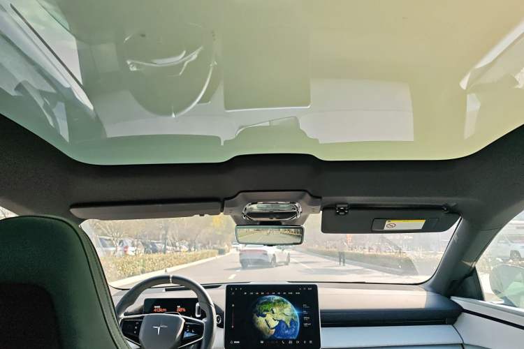 Used Polestar 4 2024 Dual-Motor Long-Range PLUS Dual-Star Connectivity Edition
