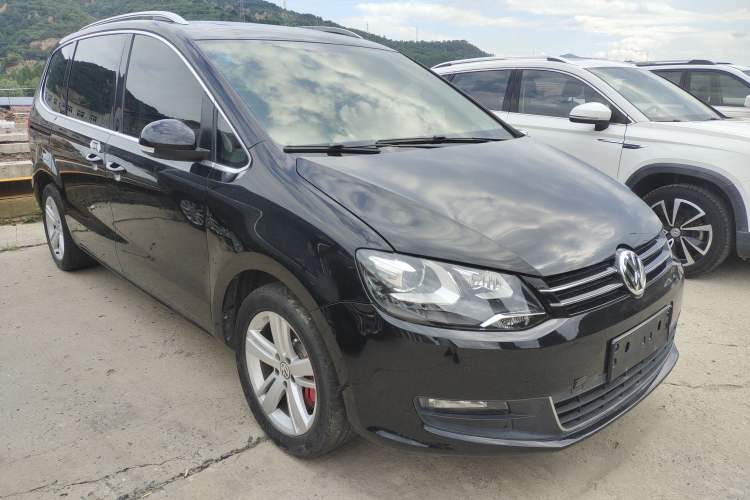 Used Volkswagen Sharan 2018 380TSI Comfort Edition 6-Seater
