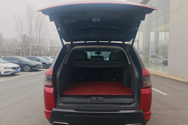 Used Land Rover Range Rover Sport 2020 3.0 L6 HSE DYNAMIC
