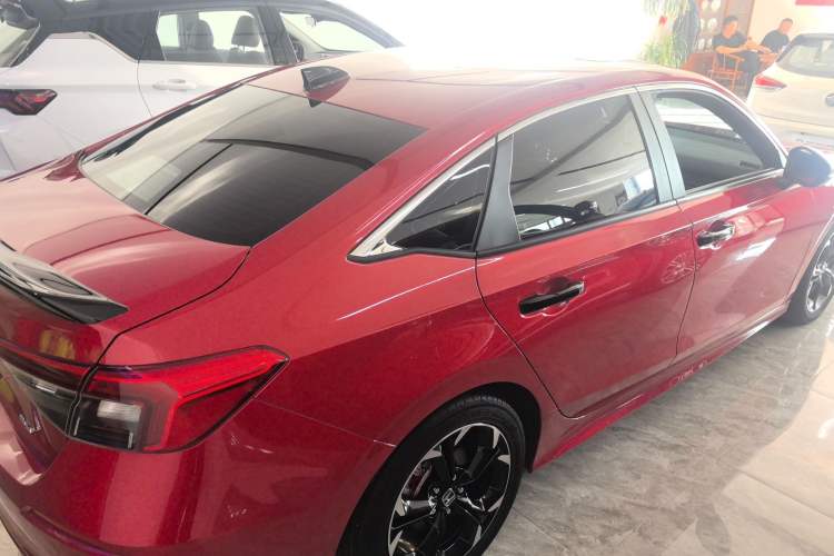 Used Honda Civic 2023 2.0L eHEV Sharp Edition
