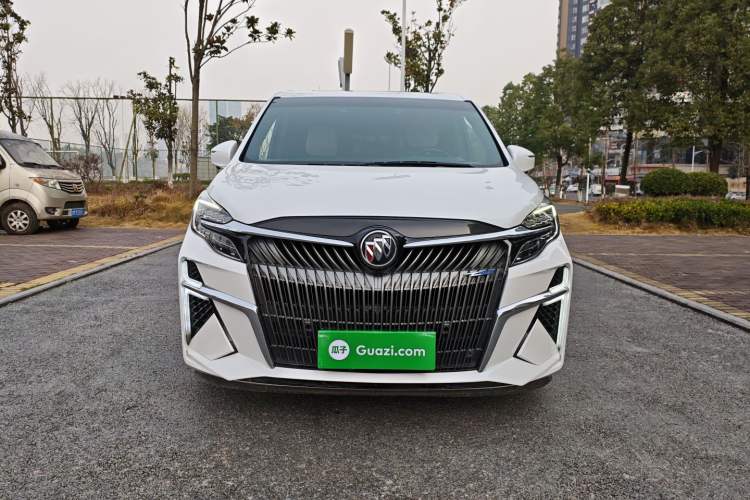 Used Buick GL8 2021 ES Landtrek 653T Comfort Edition